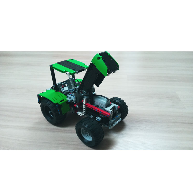 Urban Farming And Urban Agriculture - MOC-80667 Urban Farm Agricultural Medium Tractor